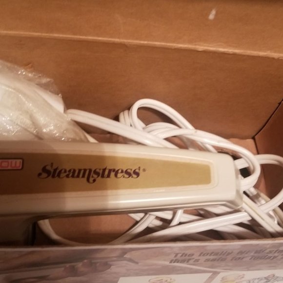 Vintage OSROW Steamstress in the box VG - Picture 6 of 7